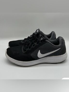 Nike Womens Revolution 3 819303-001 Black Gray Running Shoes